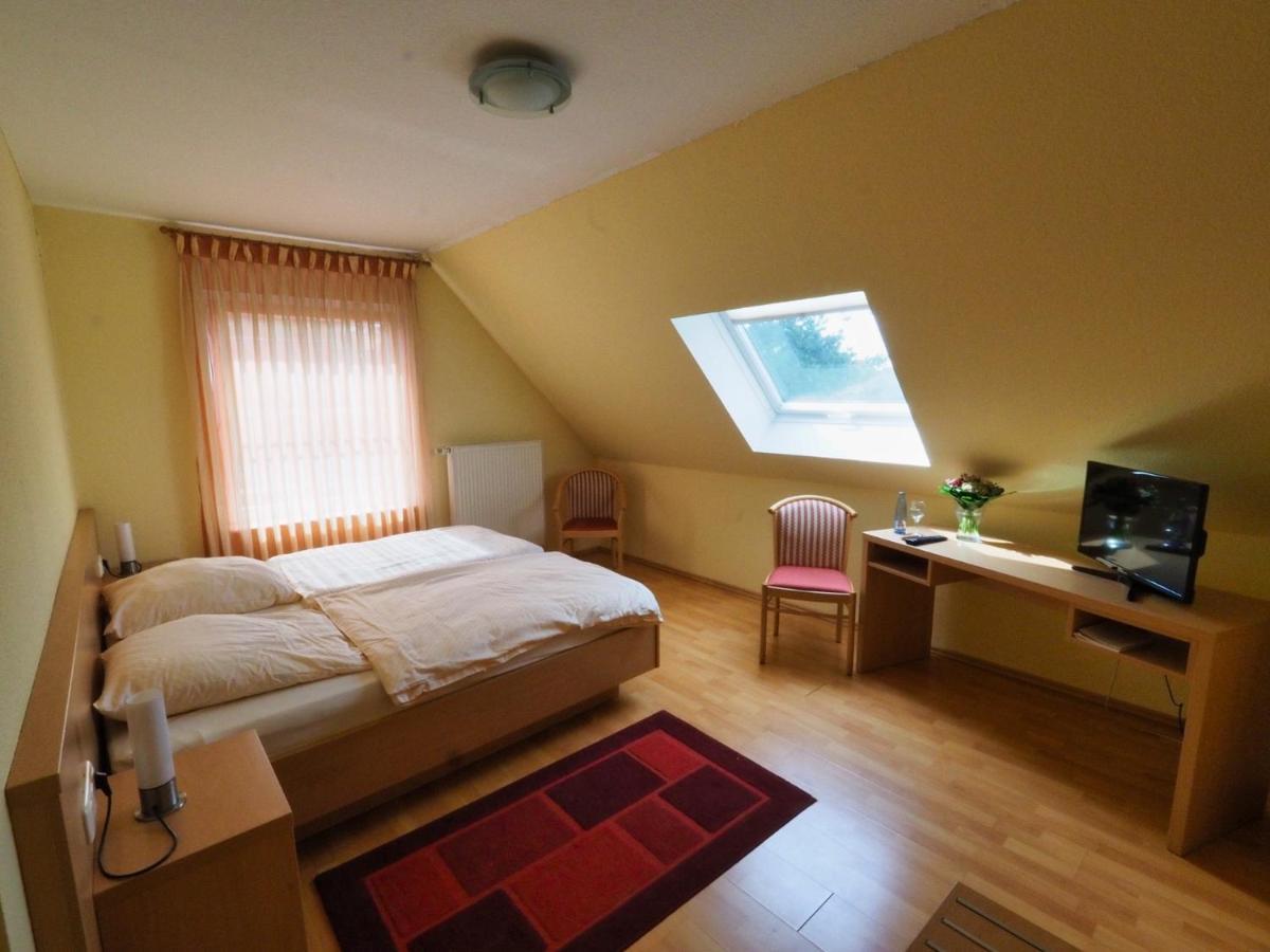 Gasthof Erfurth Sehnde Buitenkant foto